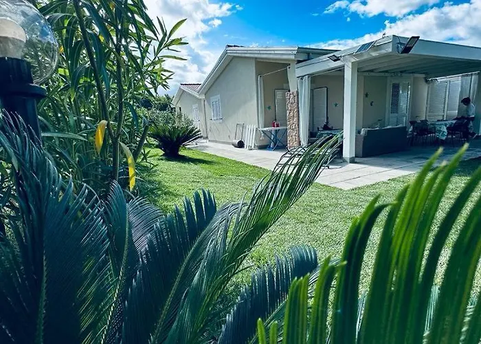 Magnifique Villa Neuve En Bord De Mer