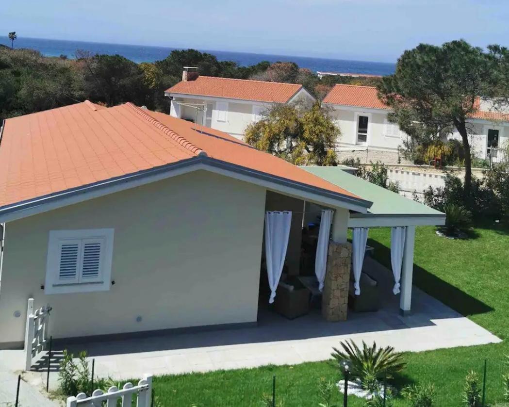 Magnifique Neuve En Bord De Villa
